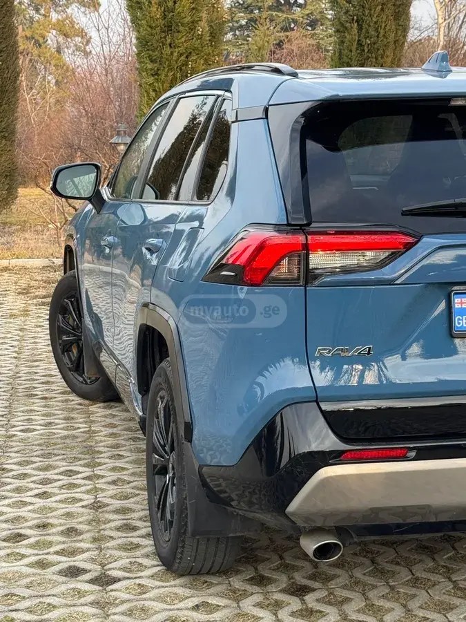 نمای دیگر تویوتا اس ای 4dr چهار چرخ محرک CVT 2022
