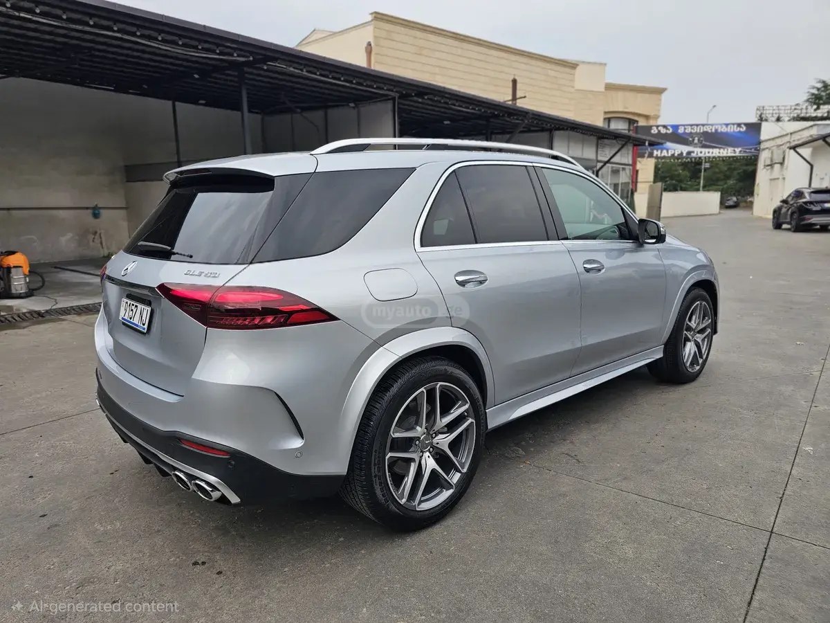 نمای دیگر مرسدس بنز AMG 2025