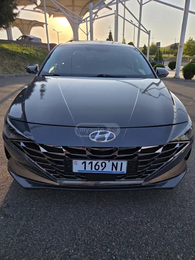 هیوندای لیمیتد 4 در سدان CVT 2023