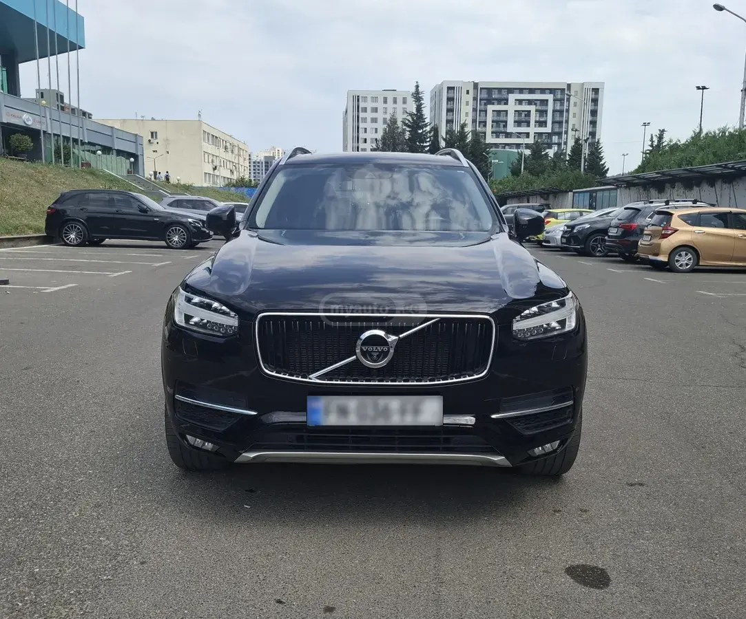 ولوو مومنتوم T6 2018