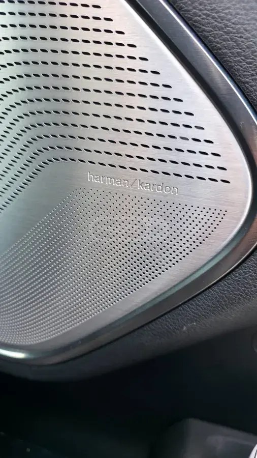 نمای دیگر دوج 2022