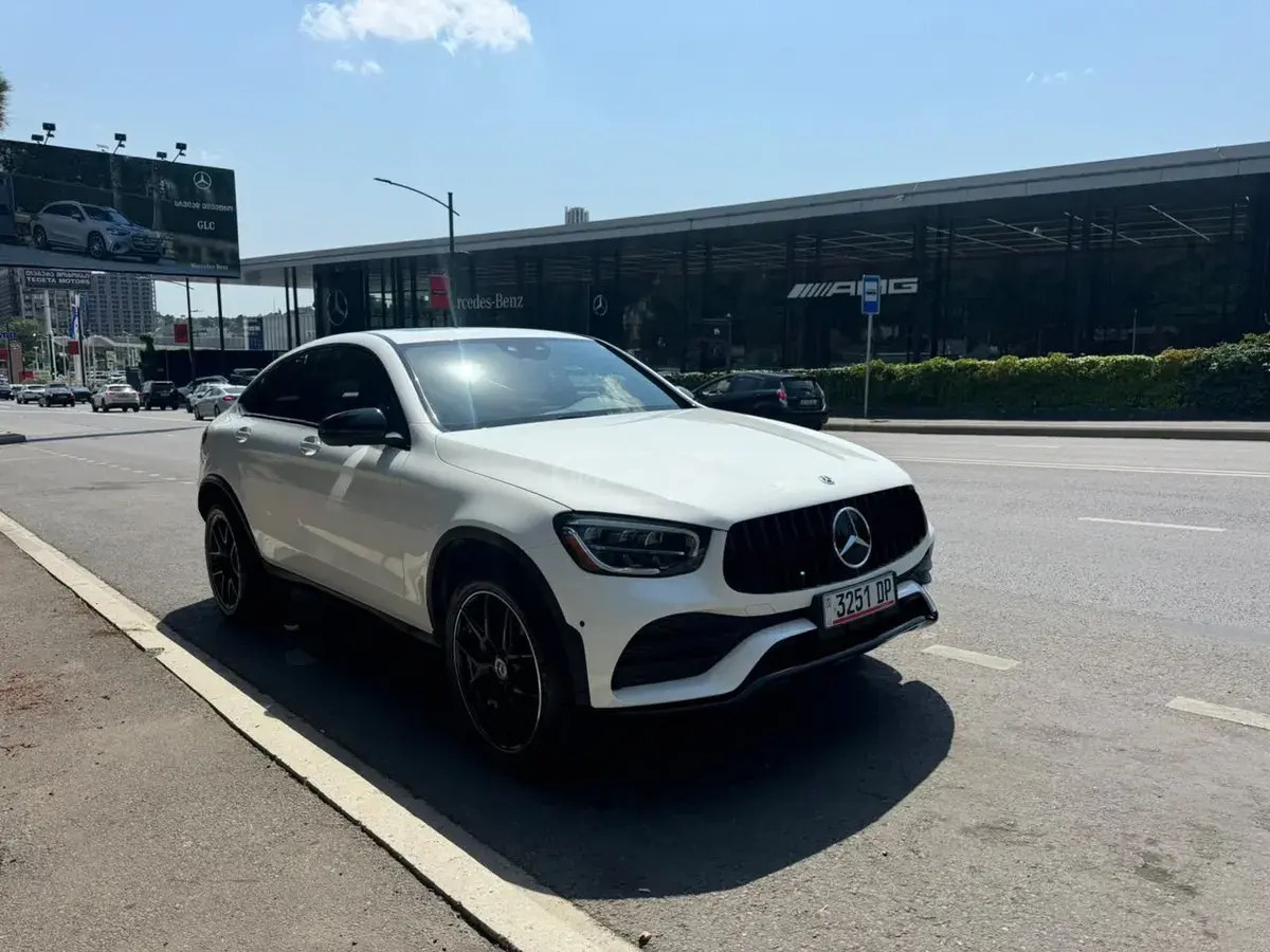 نمای دیگر مرسدس بنز AMG 2023