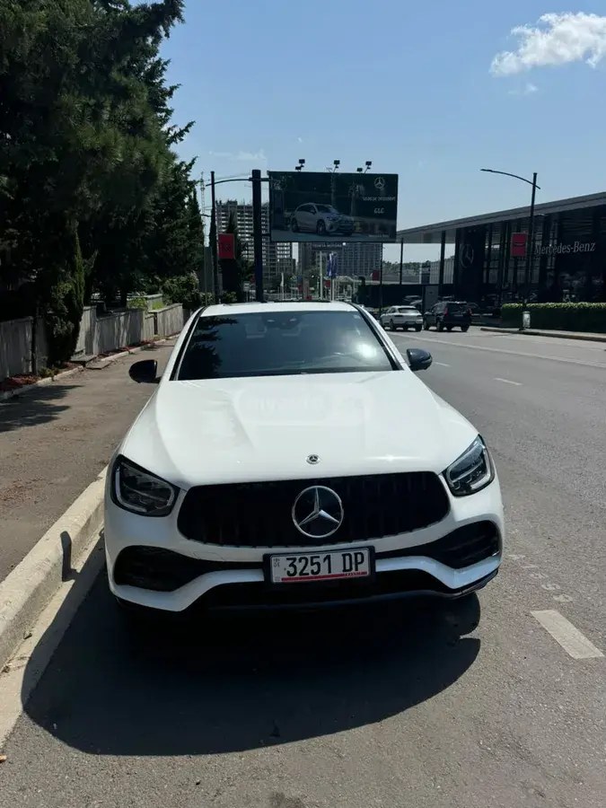 نمای دیگر مرسدس بنز AMG 2023