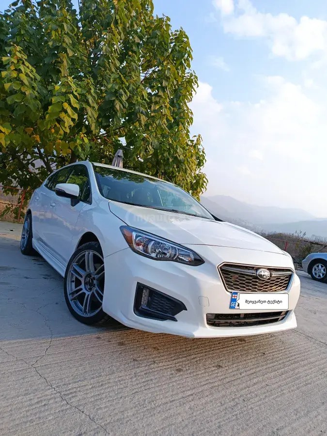 نمای دیگر سوبارو 2016