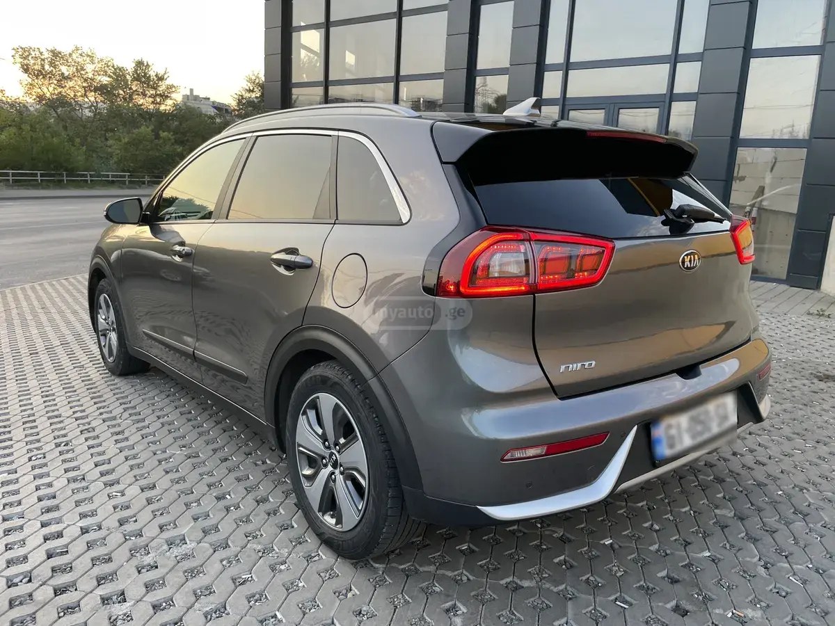 نمای دیگر کیا EX 2017