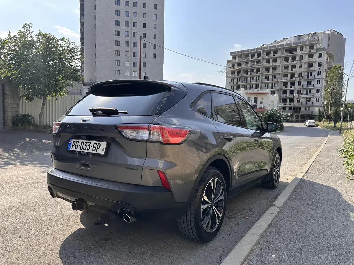 نمای دیگر فورد S 4dr چهار چرخ محرک اتوماتیک 2021