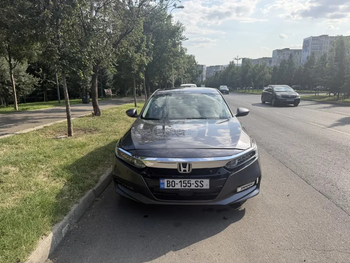 نمای دیگر هوندا EX 4dr سدان CVT 2019