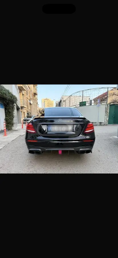 نمای دیگر مرسدس بنز S AMG E 63 4dr چهار چرخ محرک 2019