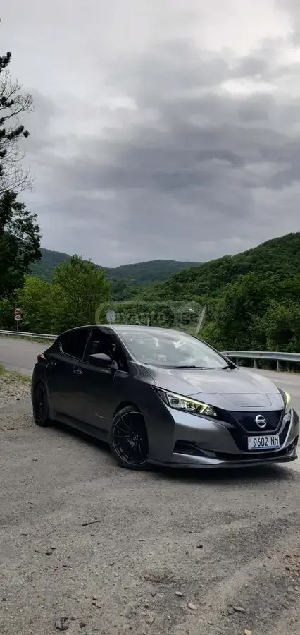 نمای دیگر نیسان 2021