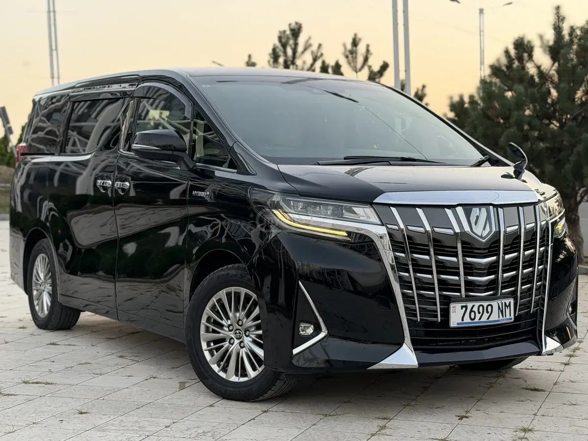 نمای دیگر تویوتا 2019