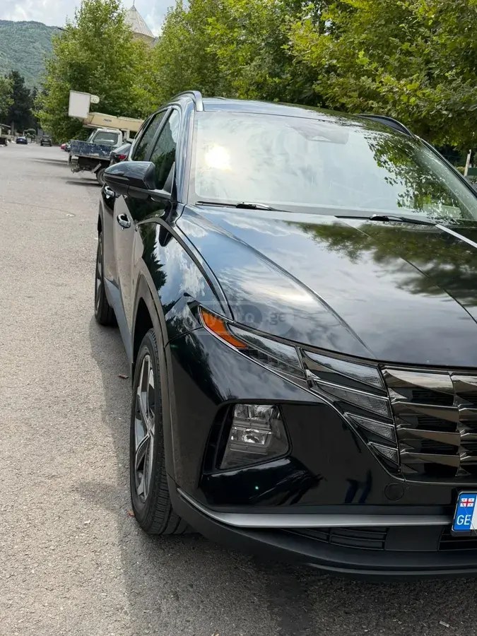 نمای دیگر هیوندای لیمیتد 4dr چهار چرخ محرک Au 2023