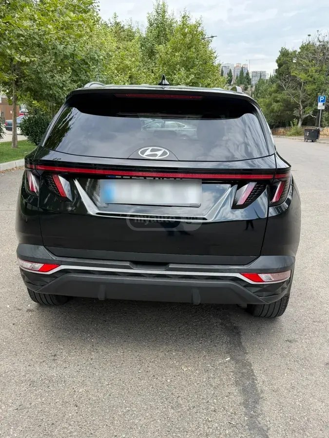 نمای دیگر هیوندای لیمیتد 4dr چهار چرخ محرک Au 2023
