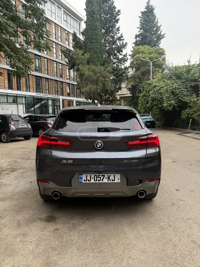 نمای دیگر بی ام و xDrive28i 4 در چهار چرخ محرک 2018