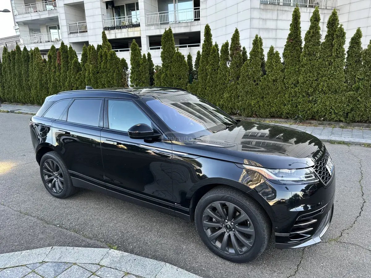 نمای دیگر لندروور P250 SE R-Dynamic 4dr 4x4 اتوماتیک 2019