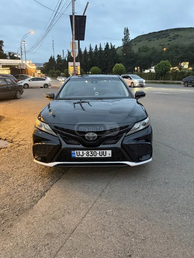 نمای دیگر تویوتا 2018