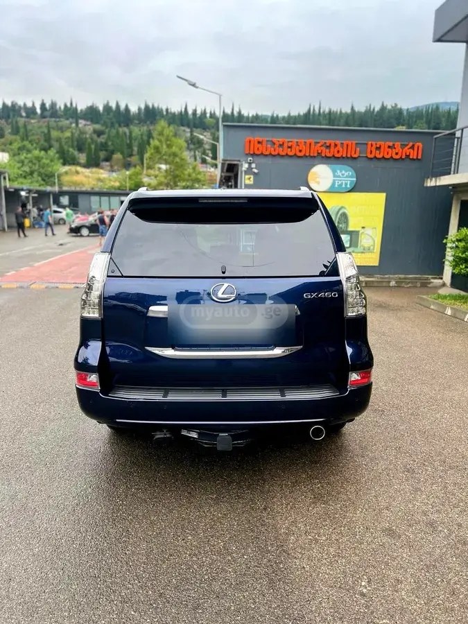 نمای دیگر لکسوس بیس 4 در 4x4 اتوماتیک 2019