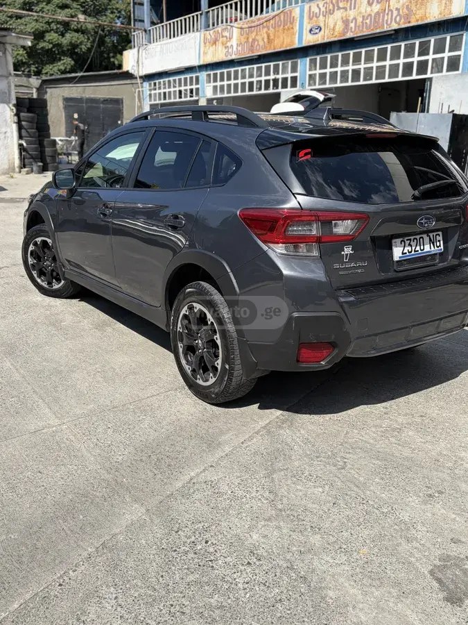 نمای دیگر سوبارو پایه 4 در چهار چرخ محرک CVT 2022