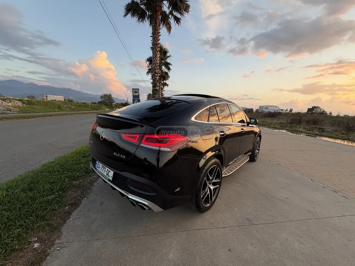 نمای دیگر مرسدس بنز پایه AMG GLE 53 کوپه 4dr چهار چرخ محرک 2023