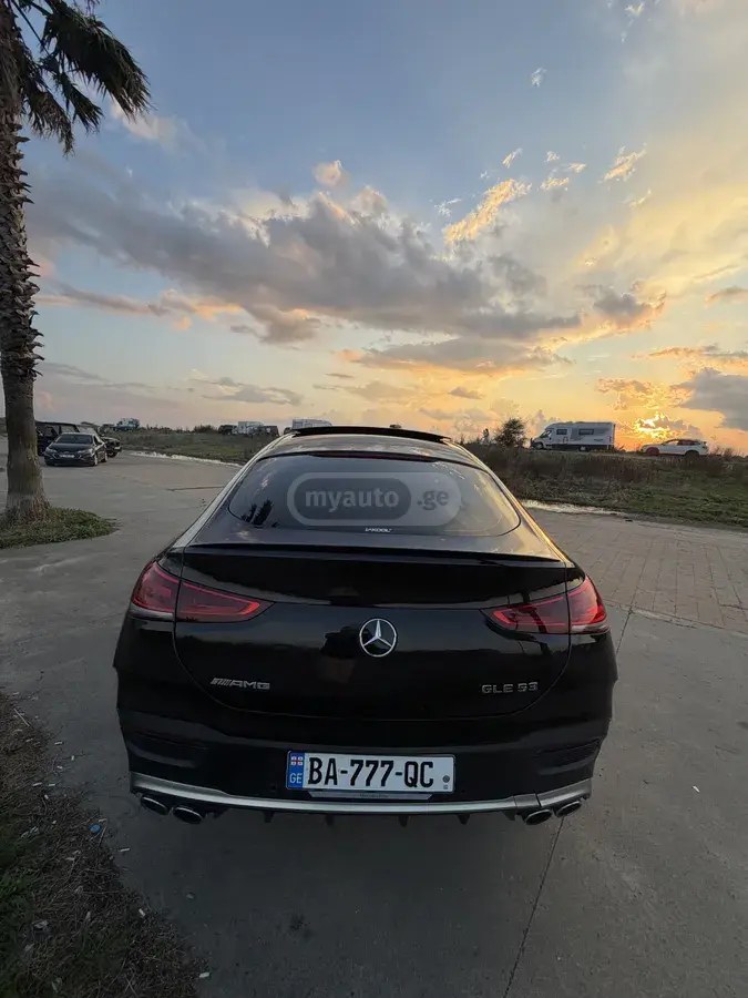 نمای دیگر مرسدس بنز پایه AMG GLE 53 کوپه 4dr چهار چرخ محرک 2023