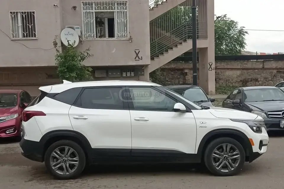 نمای دیگر کیا 2022