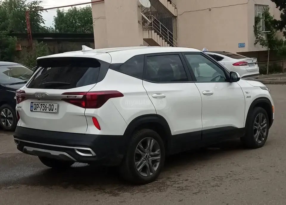 نمای دیگر کیا 2022