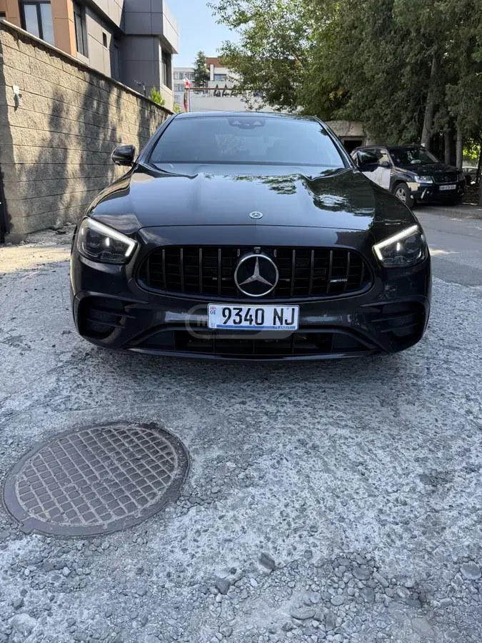 مرسدس بنز 2023