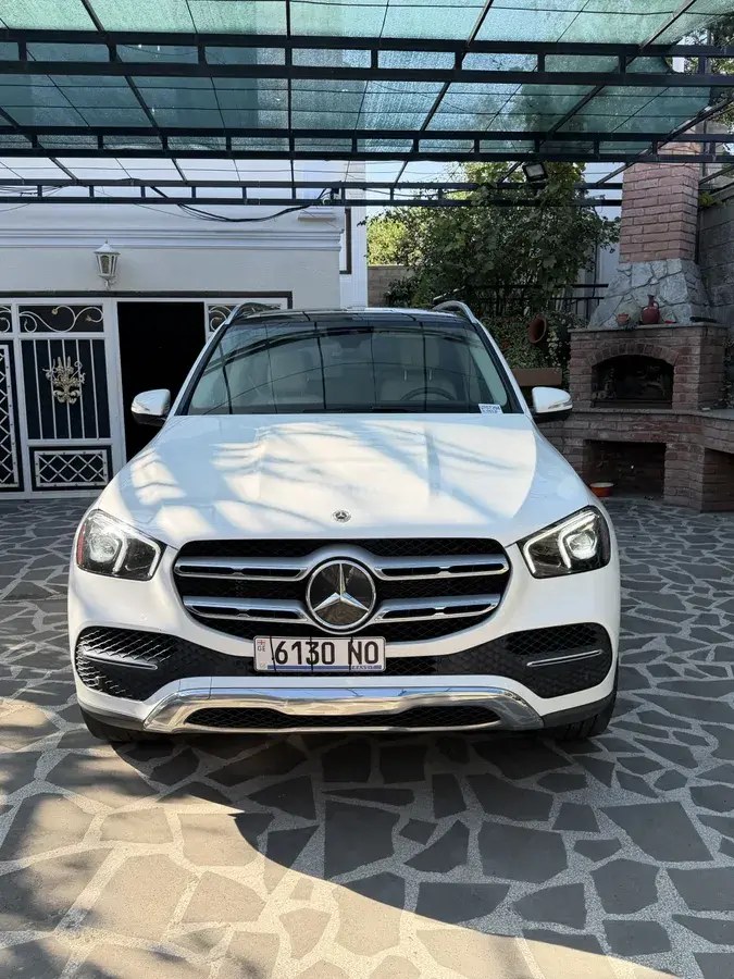 مرسدس بنز بیس GLE 350 4dr 4x2 اسپرت Uti 2022