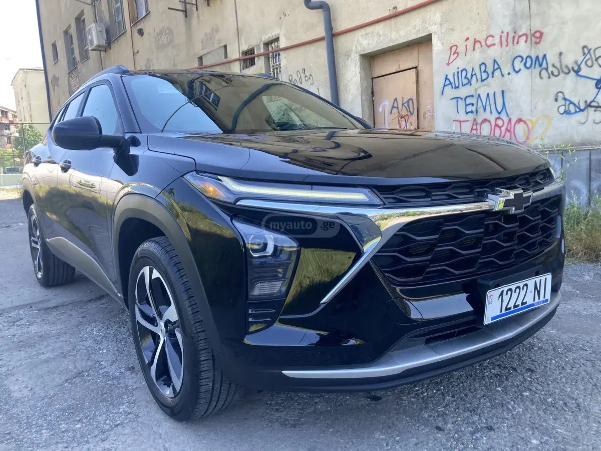 نمای دیگر شورولت RS 2023