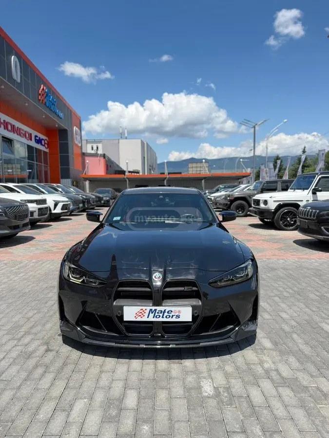 نمای دیگر بی ام و کامپتیشن xDrive 4dr تمام چرخ 2023