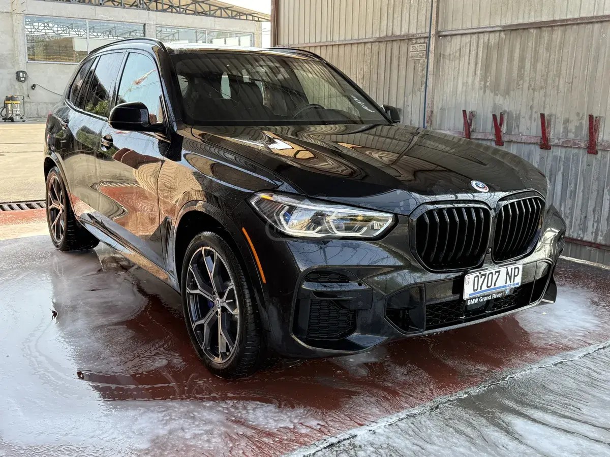 بی ام و xDrive40i 4dr دیفرانسیل تمام 2023