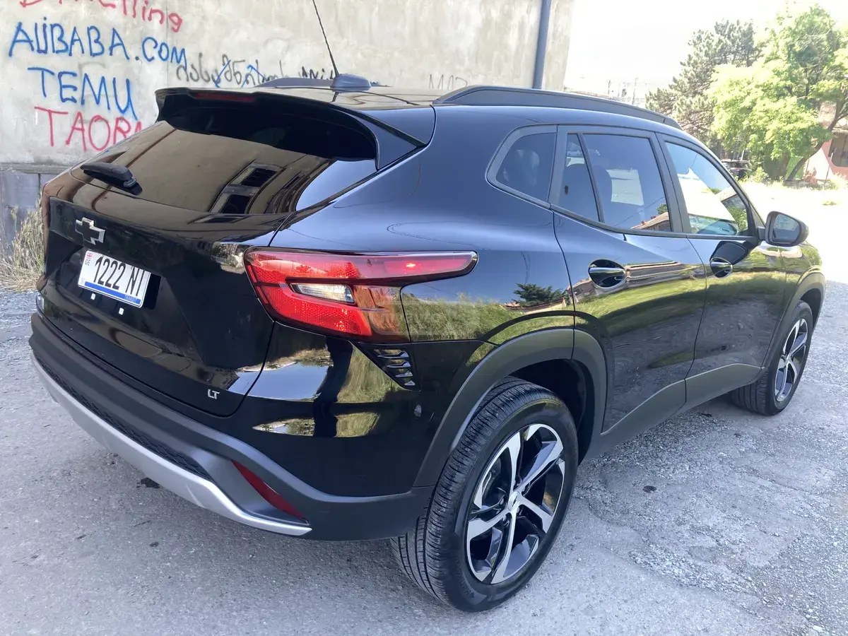 نمای دیگر شورولت RS 2023