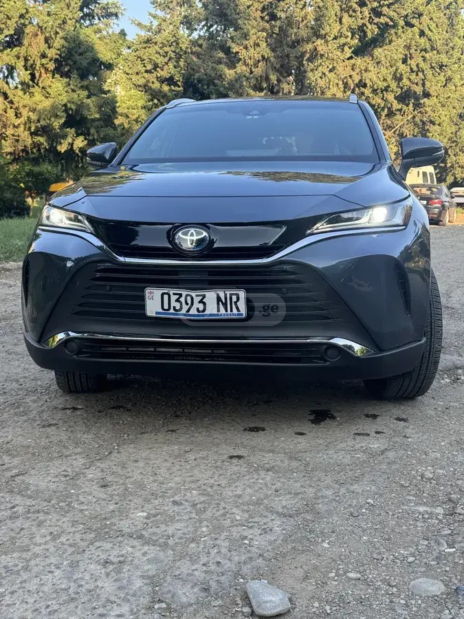 تویوتا ایکس ال ای 4dr چهار چرخ محرک CVT 2021
