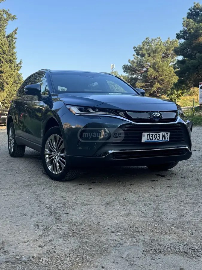 نمای دیگر تویوتا ایکس ال ای 4dr چهار چرخ محرک CVT 2021