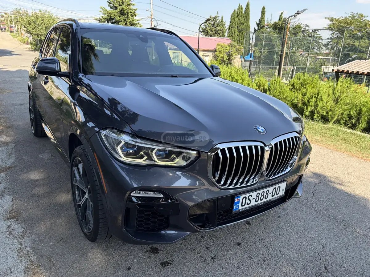 بی ام و xDrive40i 4 در چهار چرخ محرک 2019