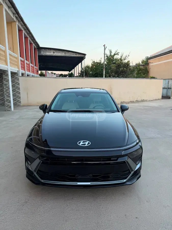 هیوندای 2025