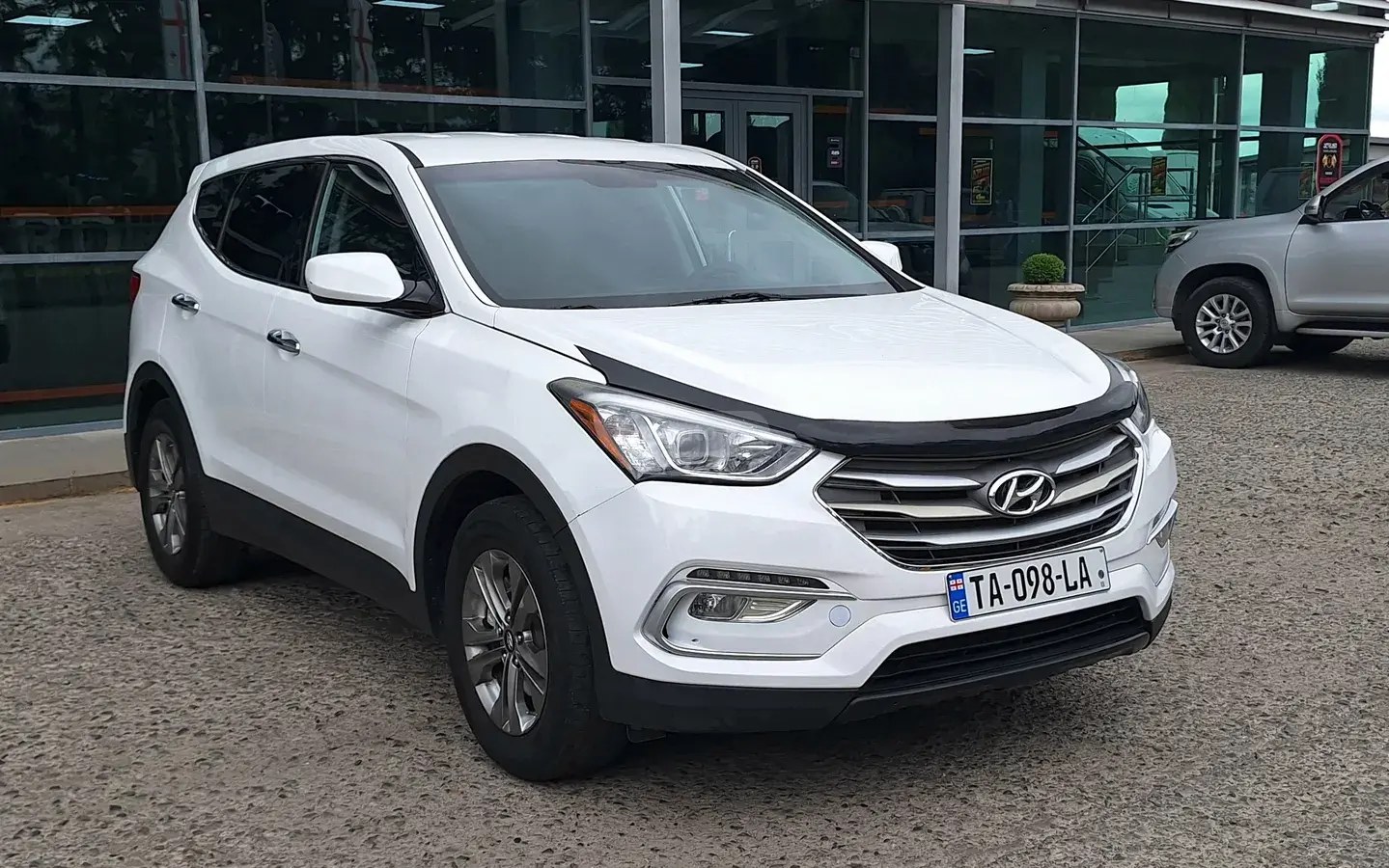 هیوندای 2.4L 4dr چهار چرخ محرک اتوماتیک 2016