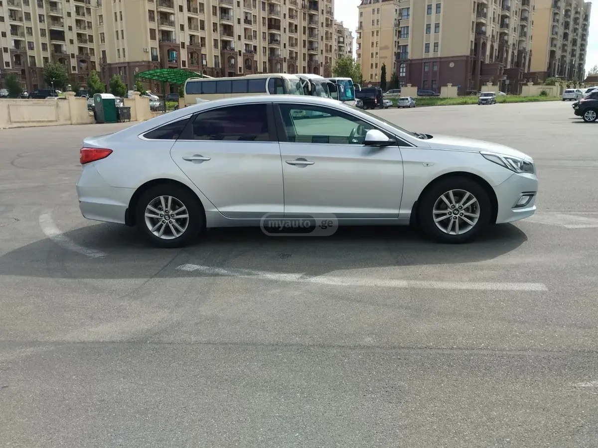 نمای دیگر هیوندای 2017