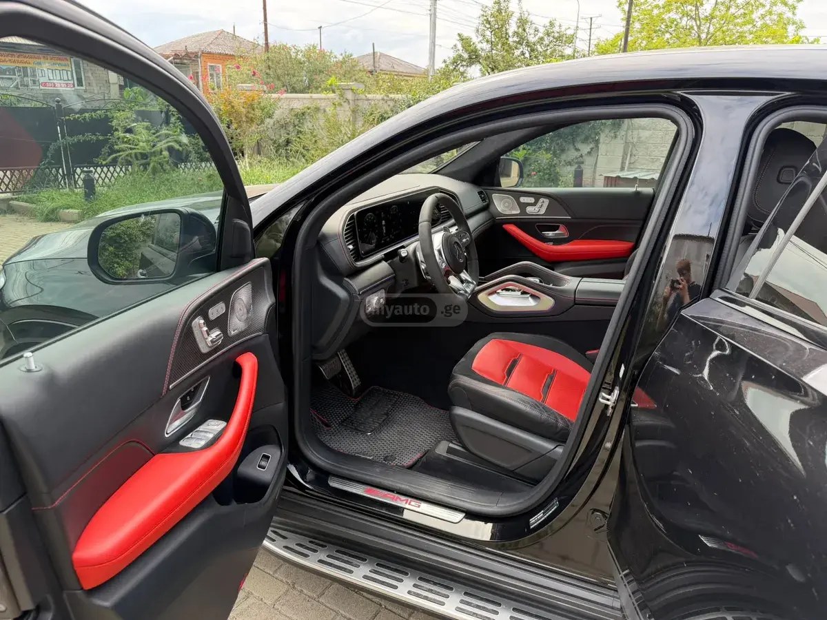 نمای دیگر مرسدس بنز پایه AMG GLE 53 کوپه 4dr چهار چرخ محرک 2023