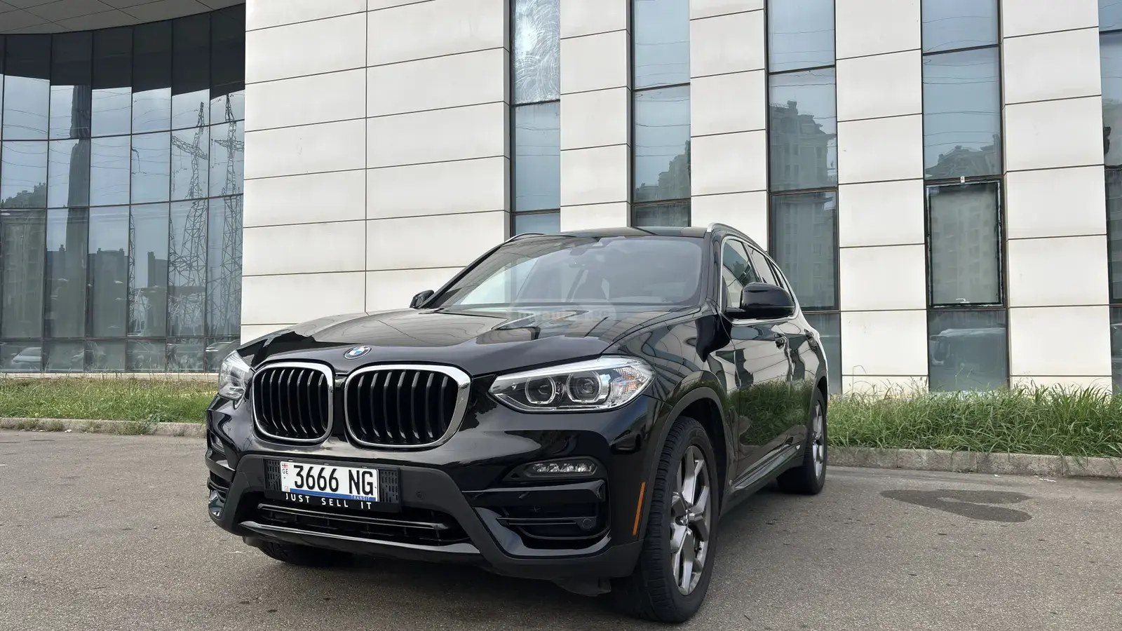 بی ام و xDrive30i 4dr چهار چرخ محرک 2021