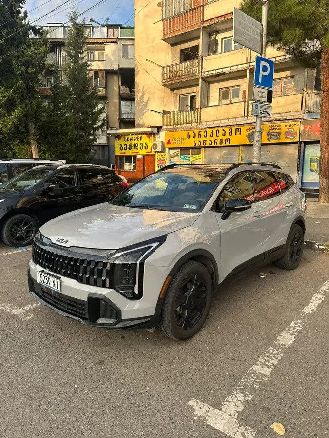 نمای دیگر کیا X-Line 2026