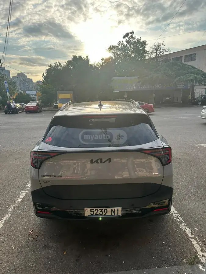 نمای دیگر کیا X-Line 2026