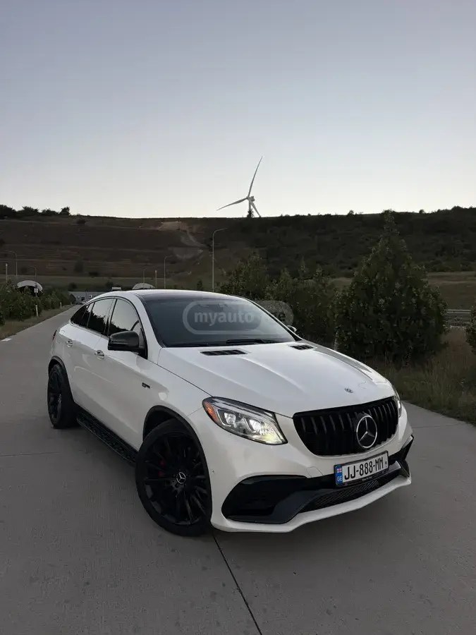 مرسدس بنز بیس AMG GLE 43 کوپه 4 در تمام چرخ 2019