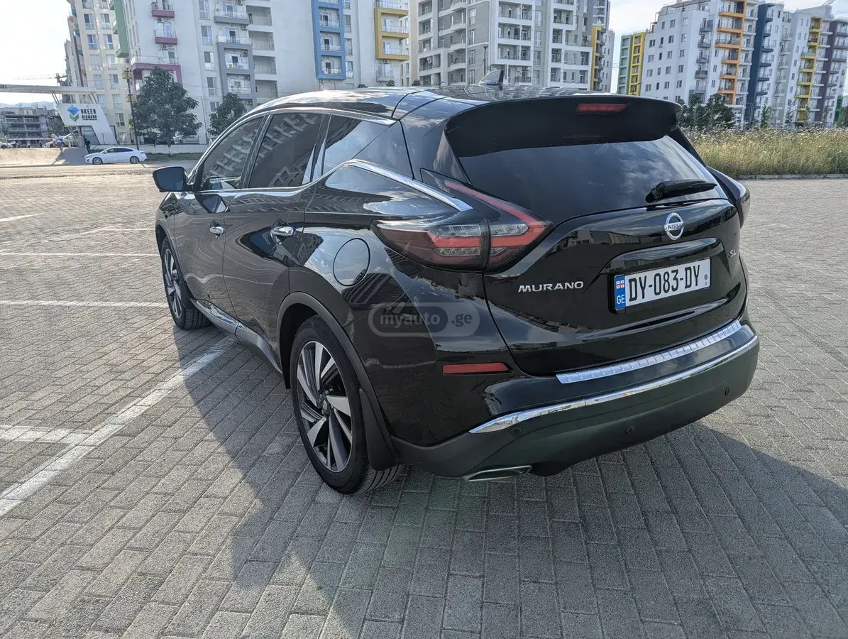 نمای دیگر نیسان اس ال 4 در دیفرانسیل جلو CVT 2022