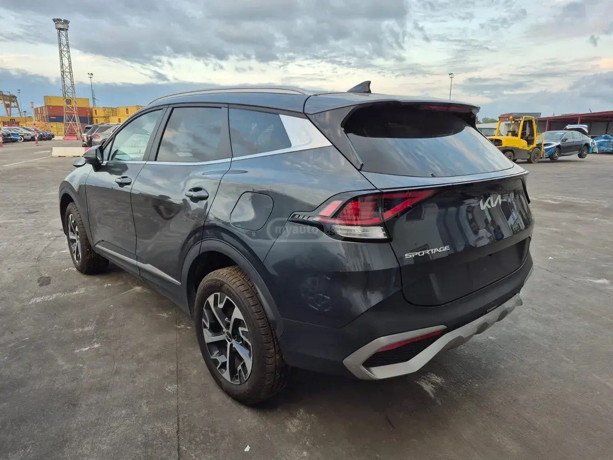 نمای دیگر کیا EX 2023