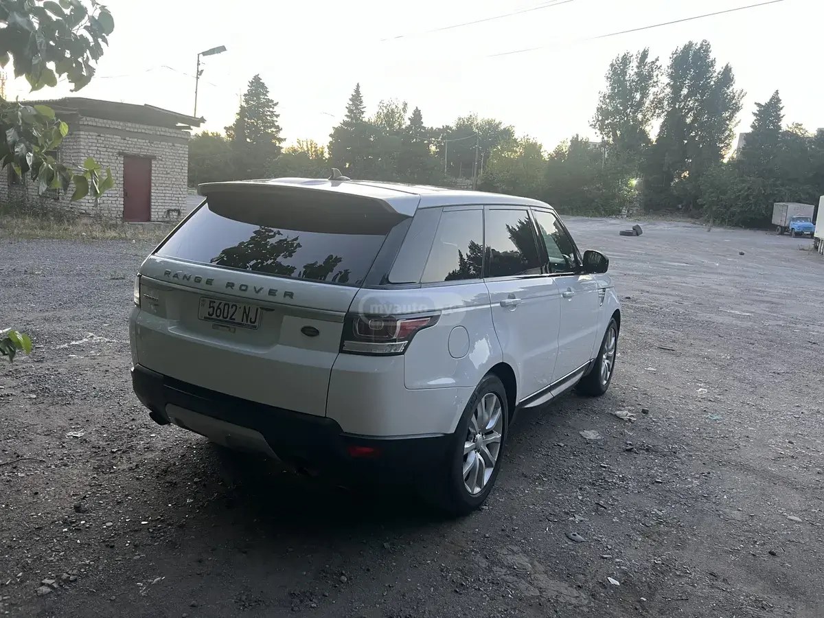 نمای دیگر لندروور 3.0L V6 سوپرشارژ HSE 4dr 4 2016