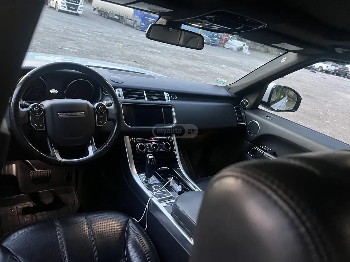 نمای دیگر لندروور 3.0L V6 سوپرشارژ HSE 4dr 4 2016