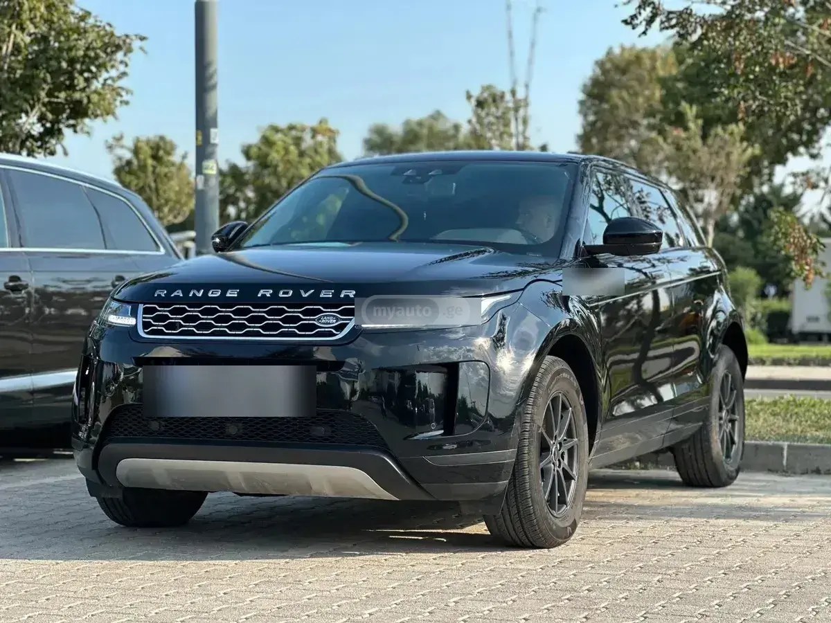 نمای دیگر لندروور 2019