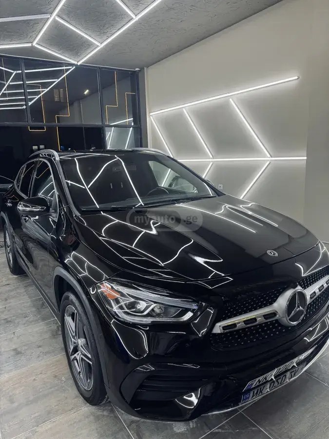 مرسدس بنز AMG لاین 2022