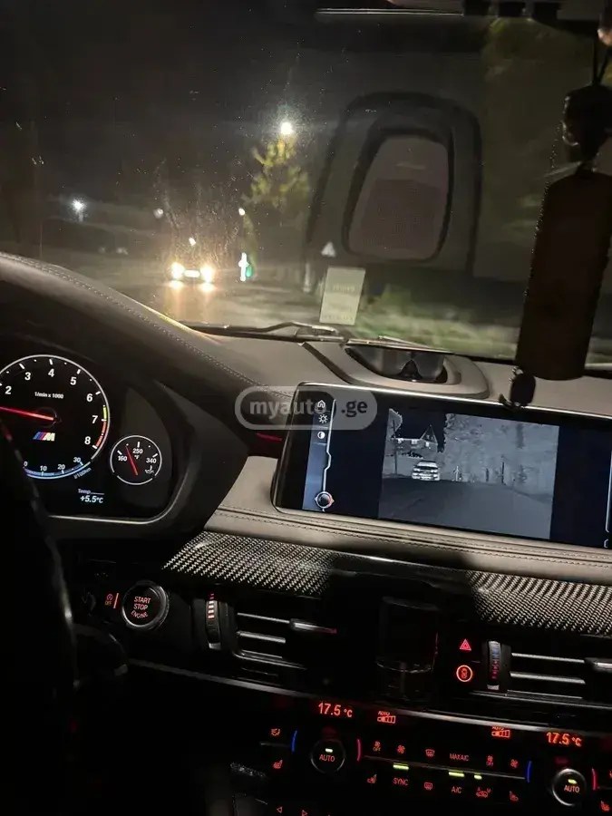 نمای دیگر بی ام و X5 M F85 2017