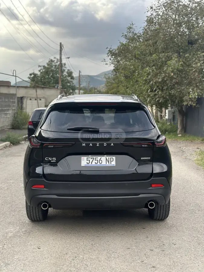نمای دیگر مزدا 2026